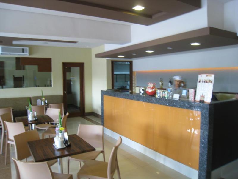 Hotel Fersal Kalayaan, Quezon 3*