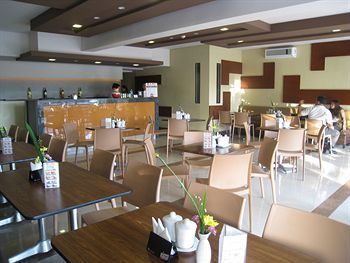 Fersal Kalayaan, Quezon Hotel 3*