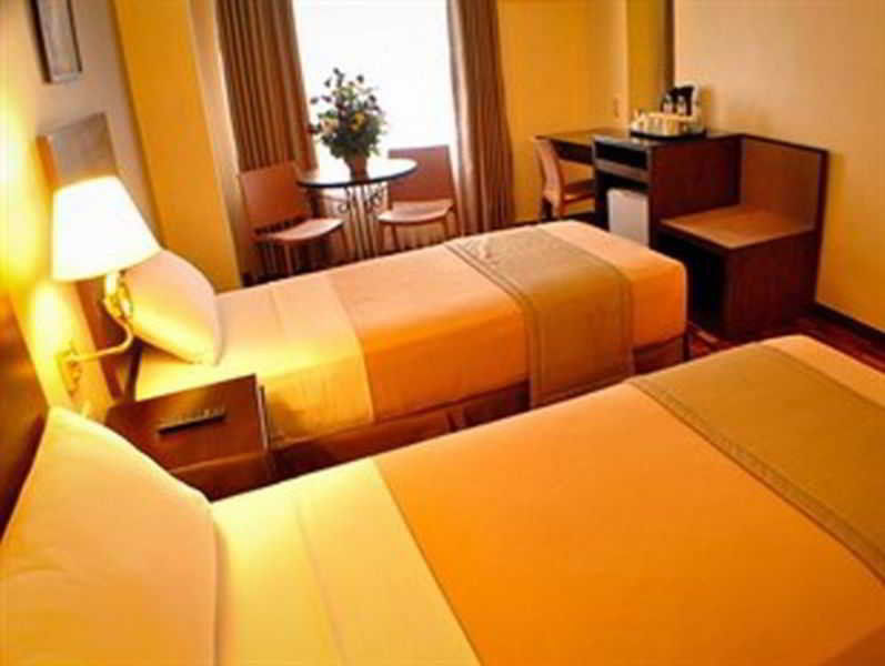 Fersal Kalayaan, Quezon 3*