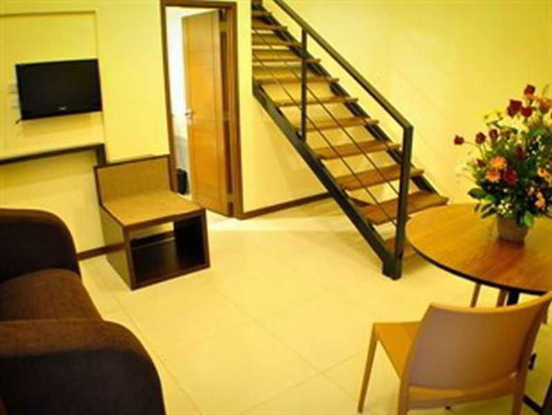 Fersal Kalayaan, Quezon Hotel 3*