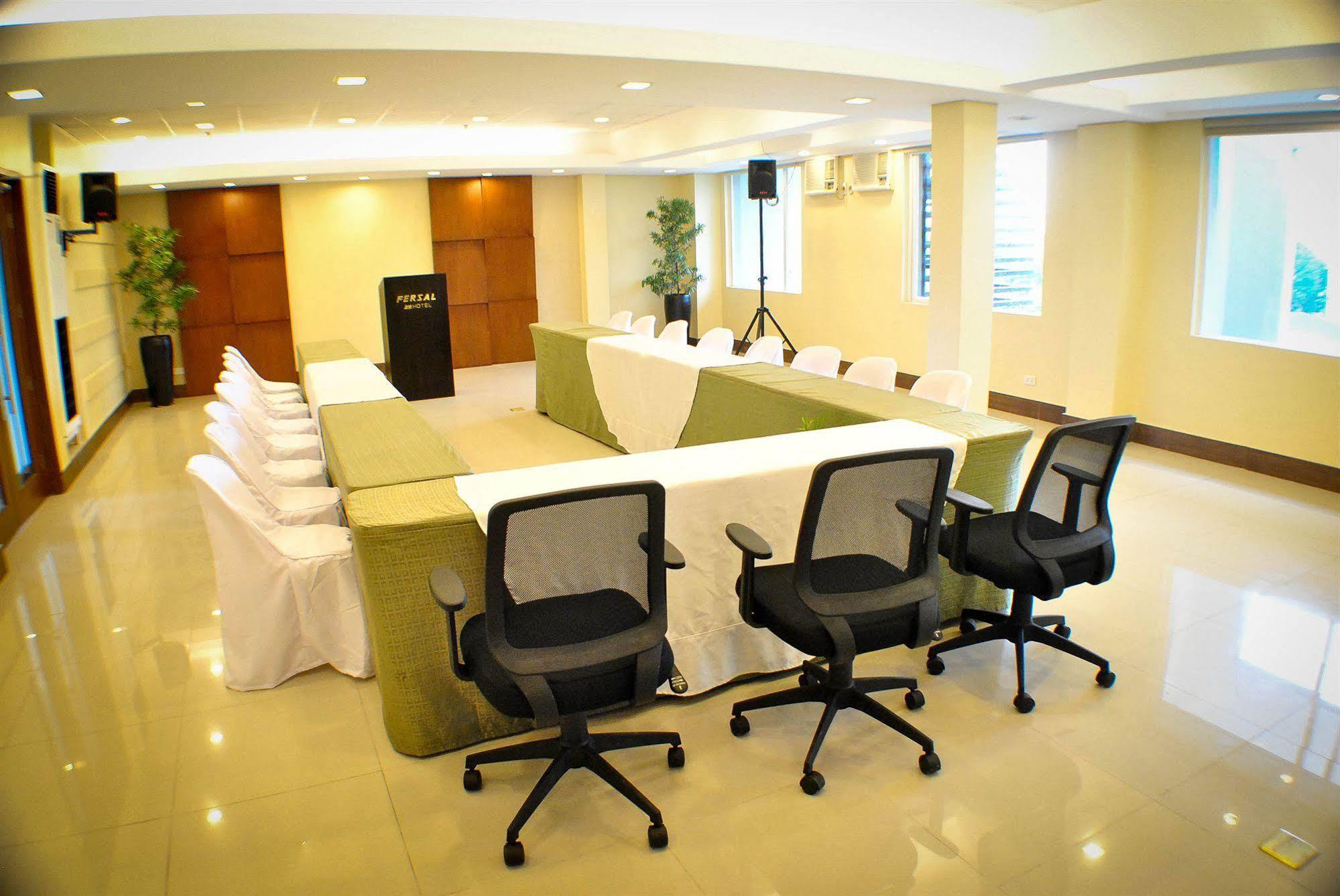 Fersal Kalayaan, Quezon Hotel 3*