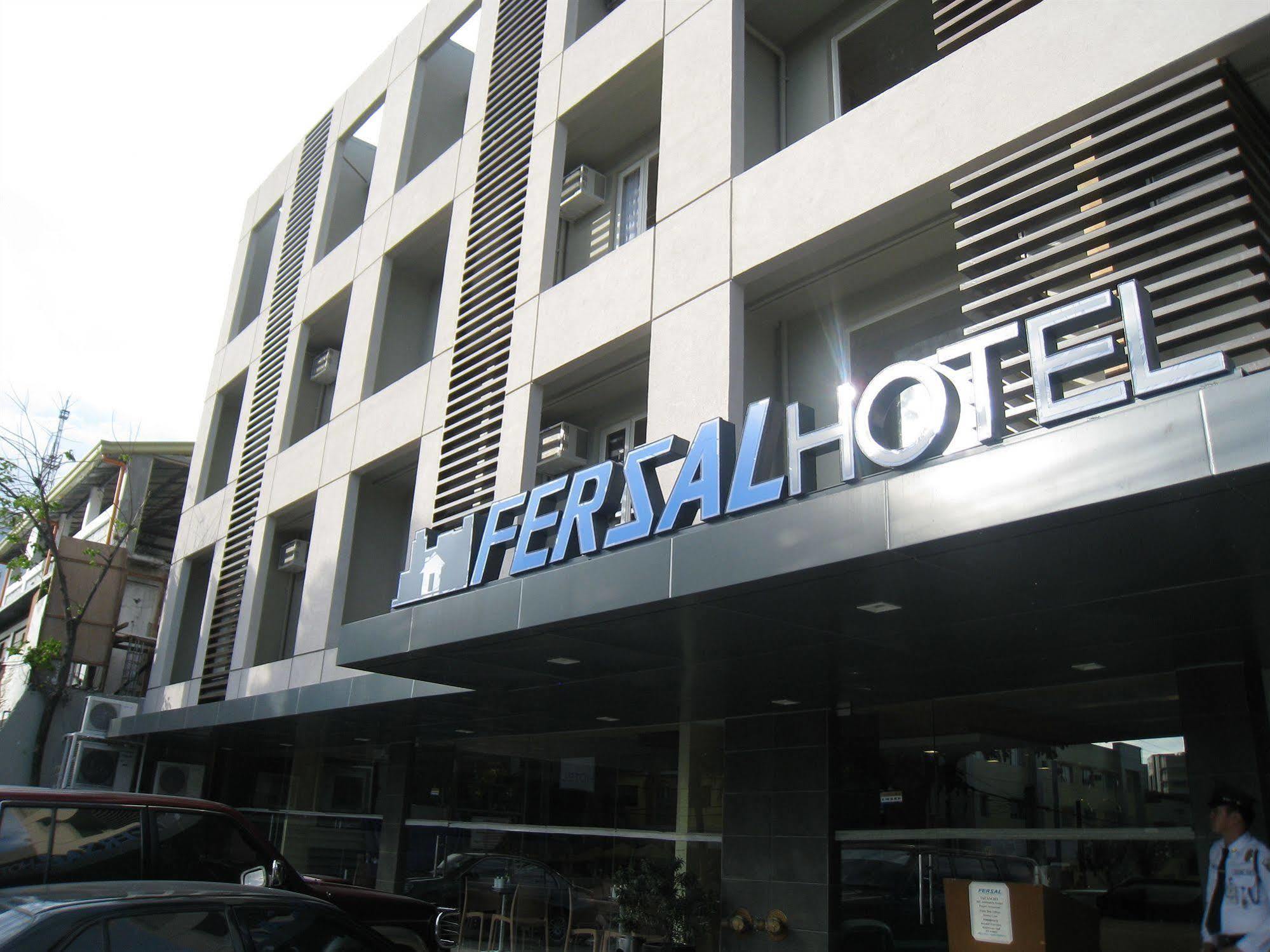 Fersal Kalayaan, Quezon Hotel